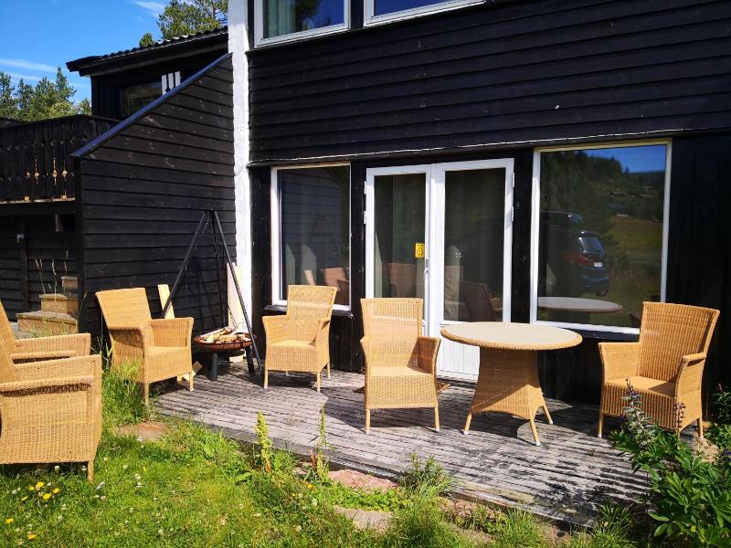 Apartment with Lake View image 1
