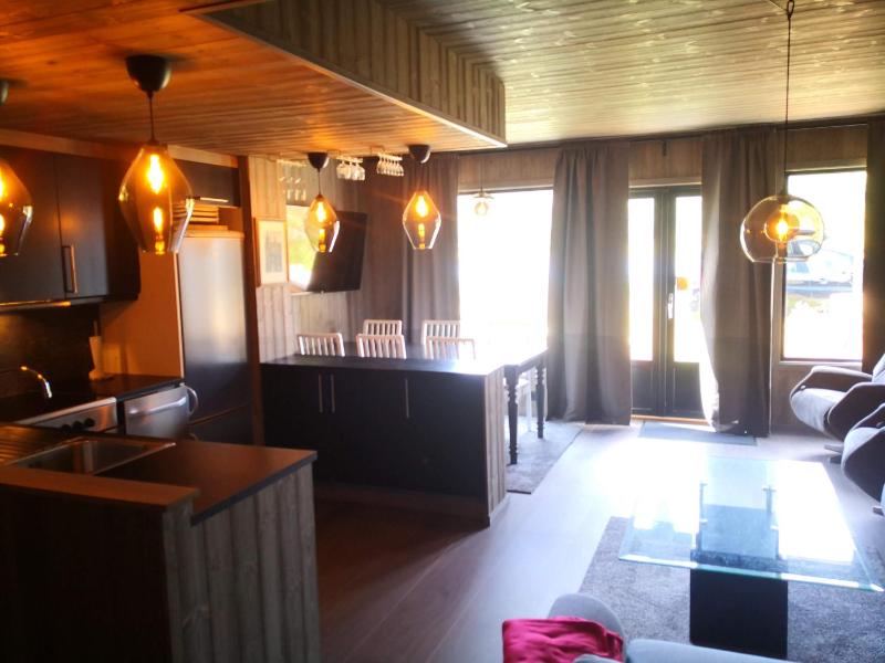 Apartment with Lake View image 3