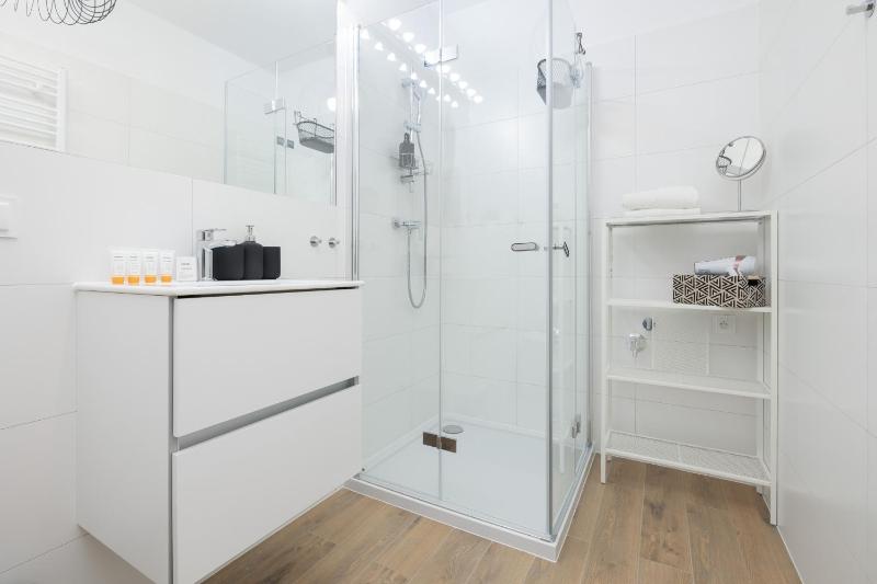 Seaside Apartment Wybrzeze Dziwnow by Noclegi Renters - image 29