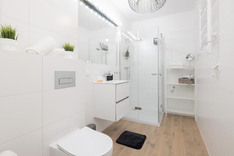 Seaside Apartment Wybrzeze Dziwnow by Noclegi Renters - image 14