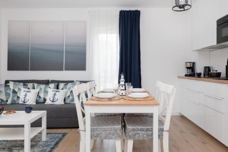 Seaside Apartment Wybrzeze Dziwnow by Noclegi Renters - image 21