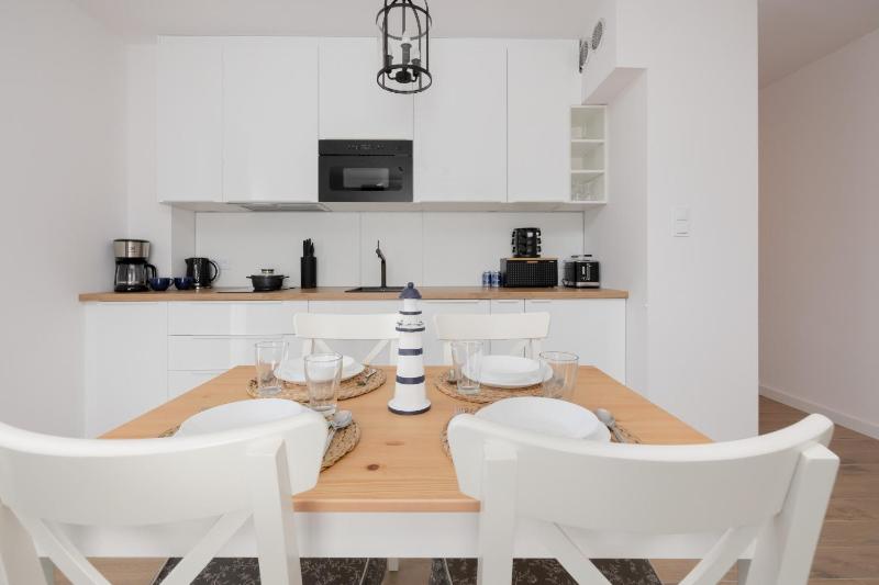 Seaside Apartment Wybrzeze Dziwnow by Noclegi Renters - image 19