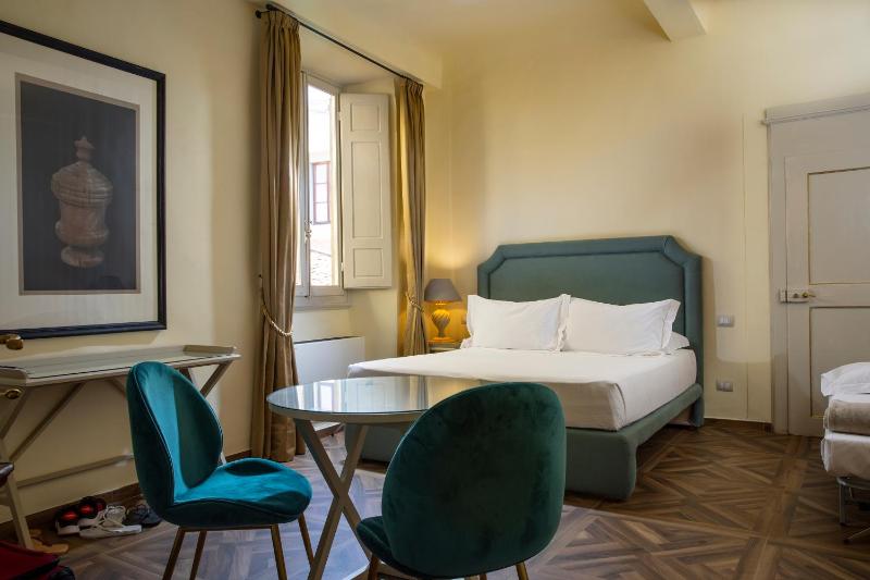 Superior Double or Twin Room image 2