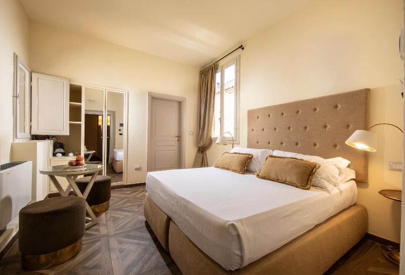 Small Double or Twin Room image 1