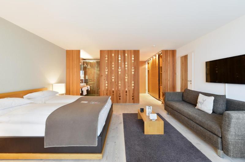 Superior Single Room image 1