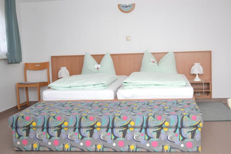 Apartment 2 (first floor) image 4