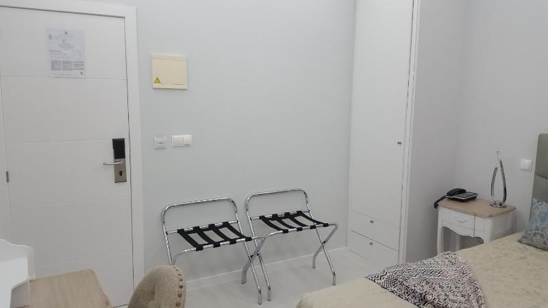 Superior Double Room image 4