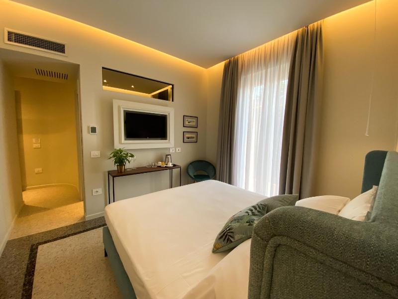NoOne Tropea Guesthouse - image 41