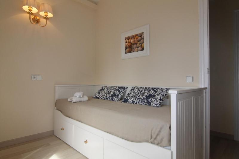 Rubí: Luminoso apartamento a 1 minuto de la playa - image 17