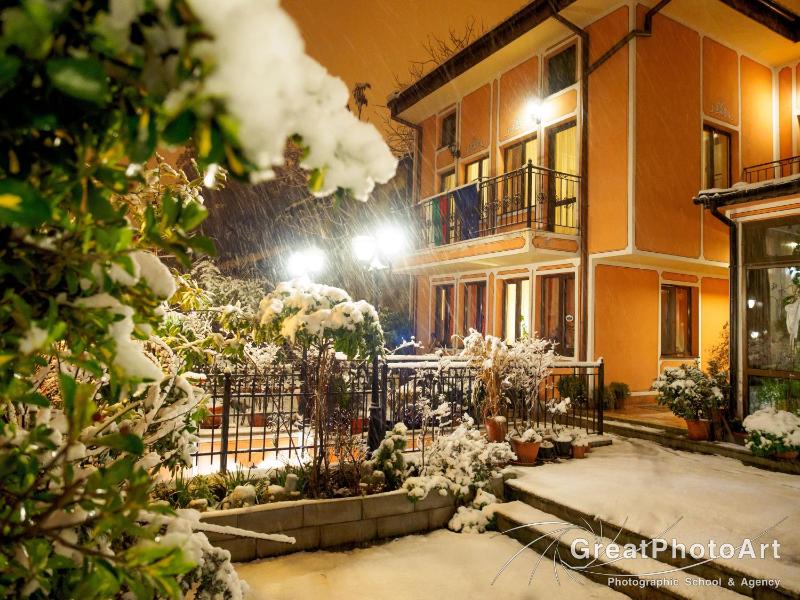 Hotel Alafrangite - image 24