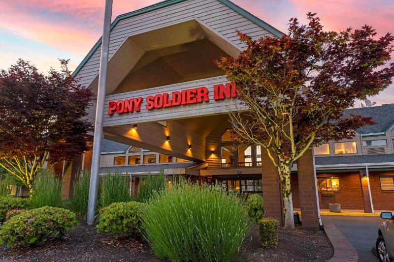 Best Western Pony Soldier Inn-Airport - image 3