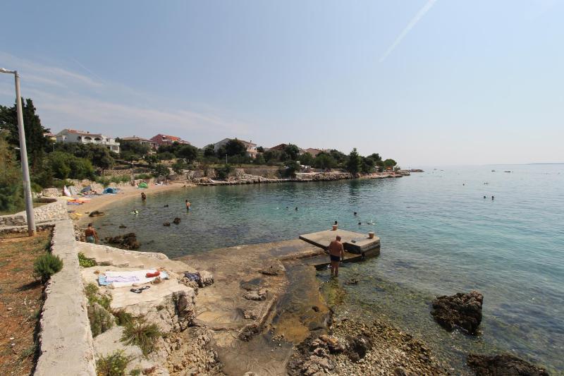 Apartments by the sea Mandre Pag - 4084 - image 19