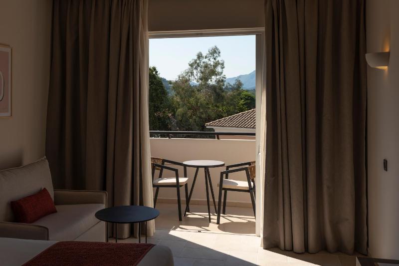 Double Inland View image 3