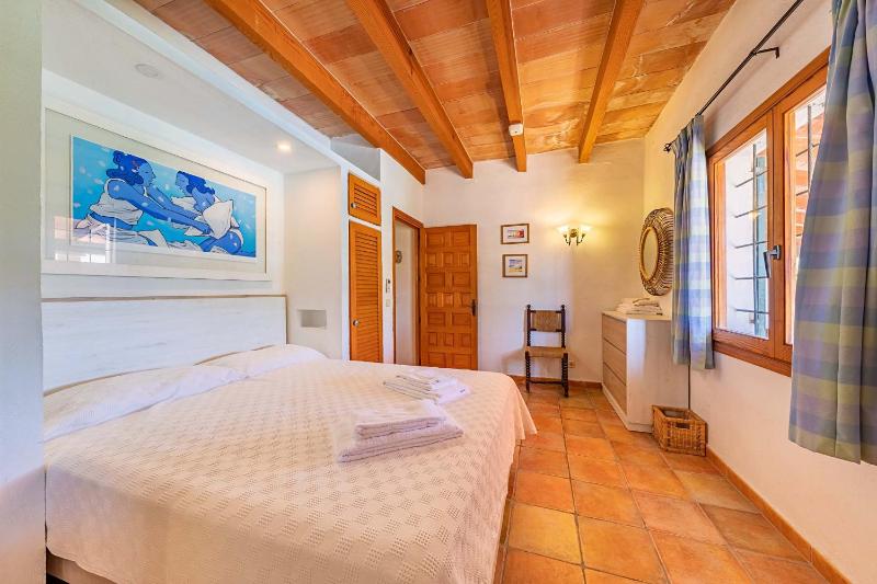 Villa Can Vista by Sealand Villas - image 9