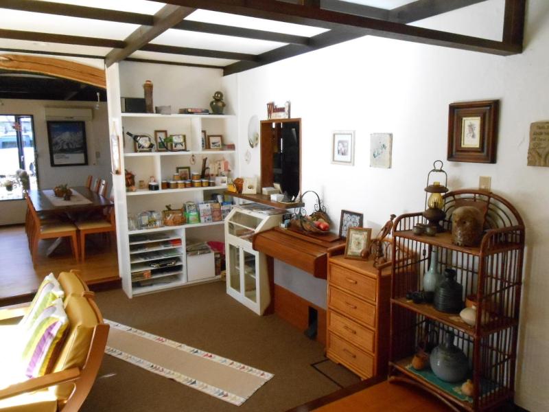 Pension Nugget Inn - image 31