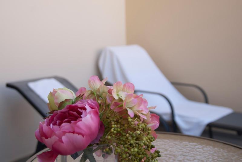 Special Offer Romantic Beira - Double Room image 4