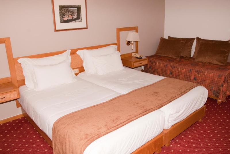 Triple Room image 2