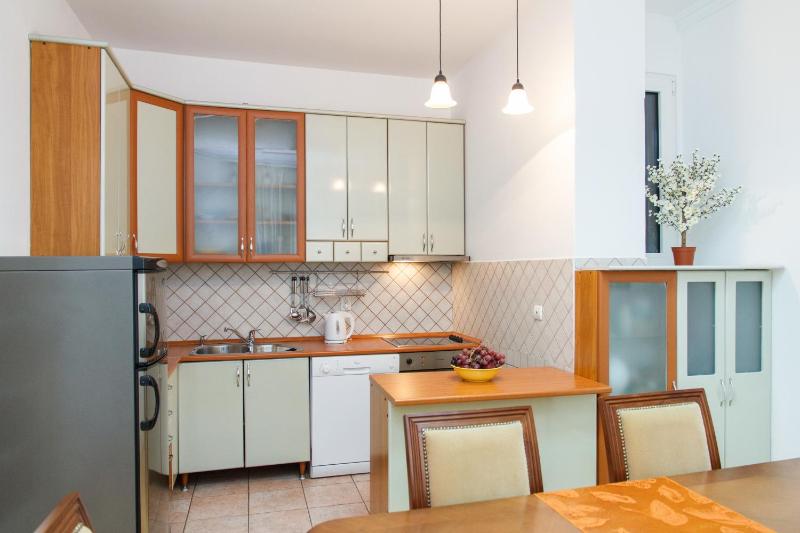 Central Belgrade Apartment 2 - image 5