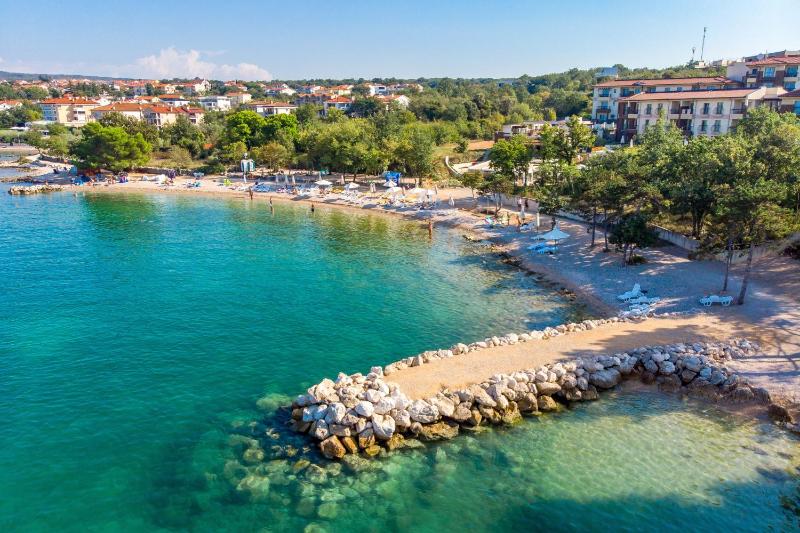 Family-friendly apartments with swimming pool Vantacici Krk - 19252 - image 18