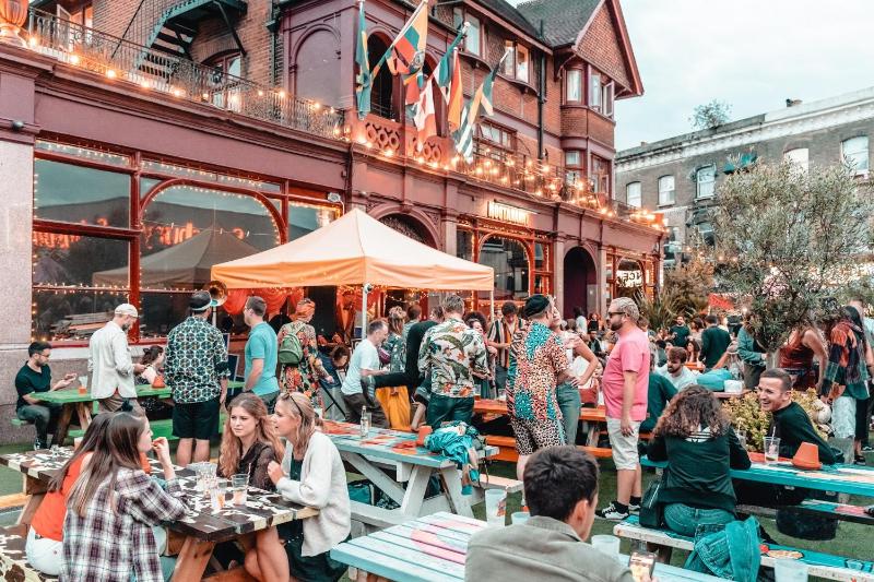 Hootananny Hostel Images