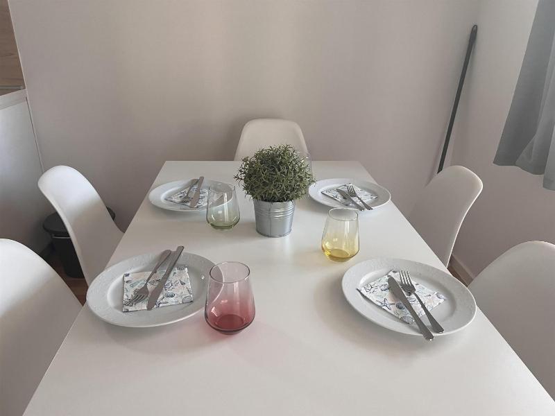 Two-Bedroom Apartment with Terrace image 2
