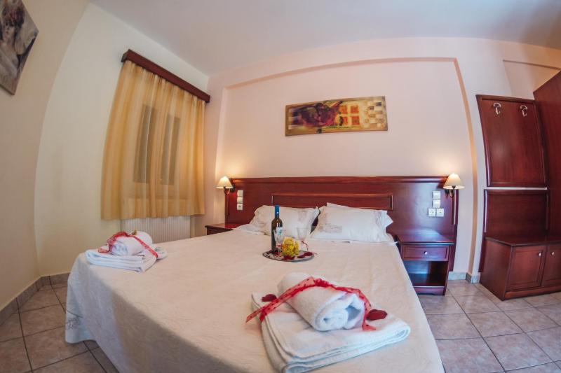 Superior Double Room image 3