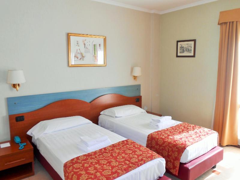 Hotel Riviera Fiumicino - image 10