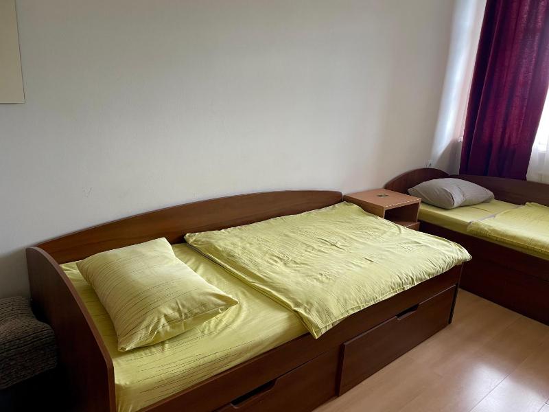 Triple Room image 3