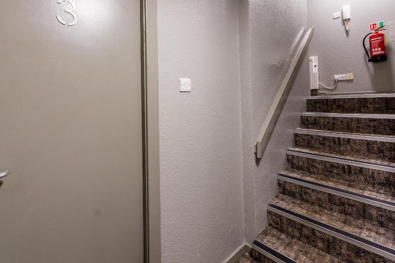 Four Bedroom Apartment image 1
