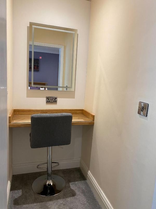 Woodbury Suite image 3