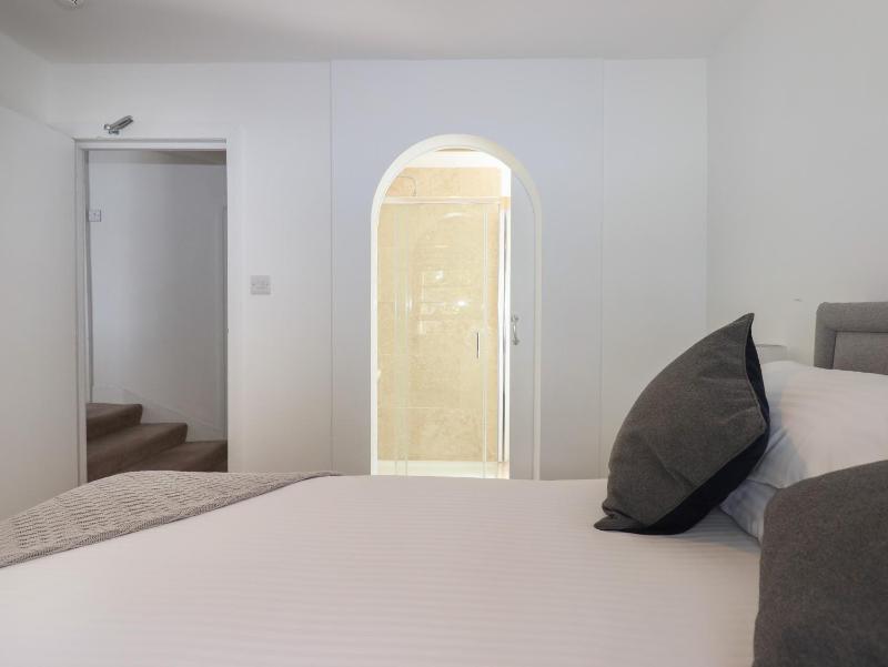 Apartment at Morningside Hotel - image 19