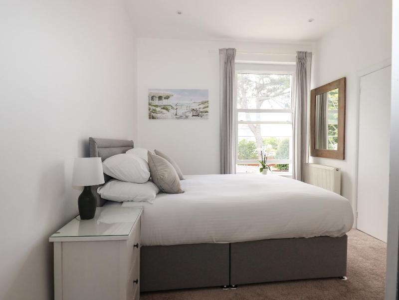 Apartment at Morningside Hotel - image 6