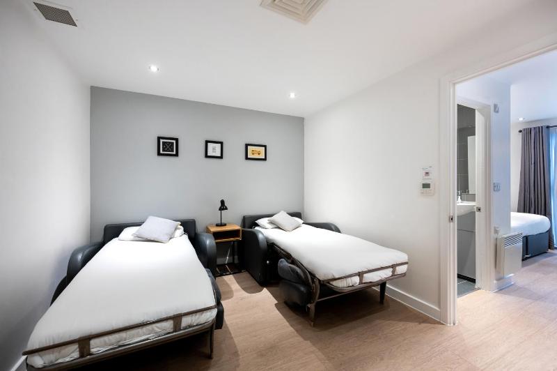 Staycity Aparthotels Birmingham City Centre - image 2