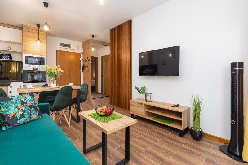Little Laguna Apartments SPA & Gym by Noclegi Renters - image 22