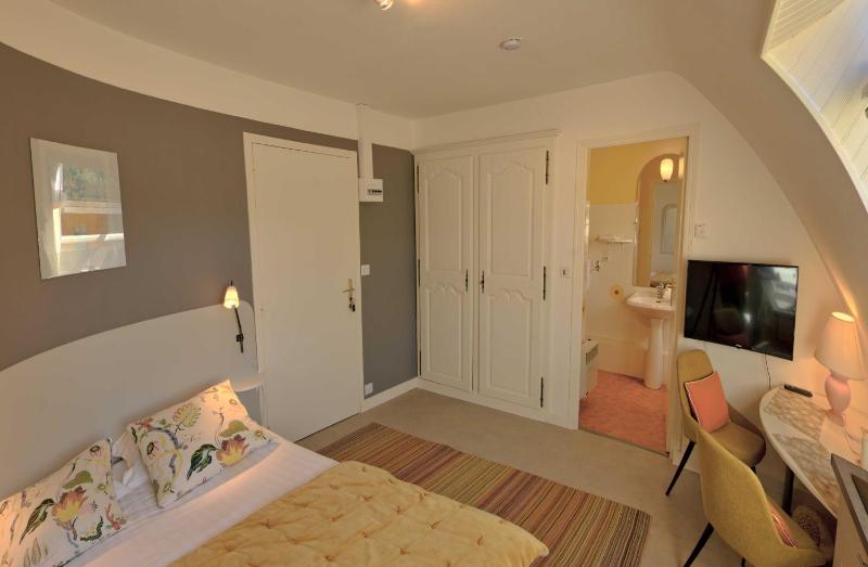 Standard Studio image 1