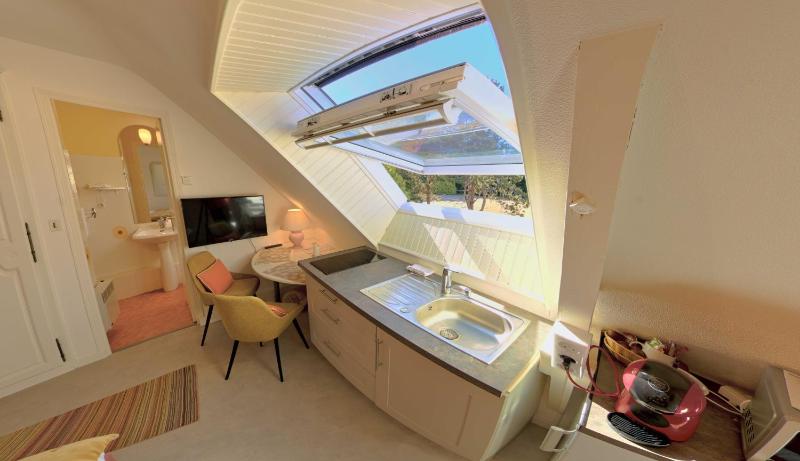 Standard Studio image 4