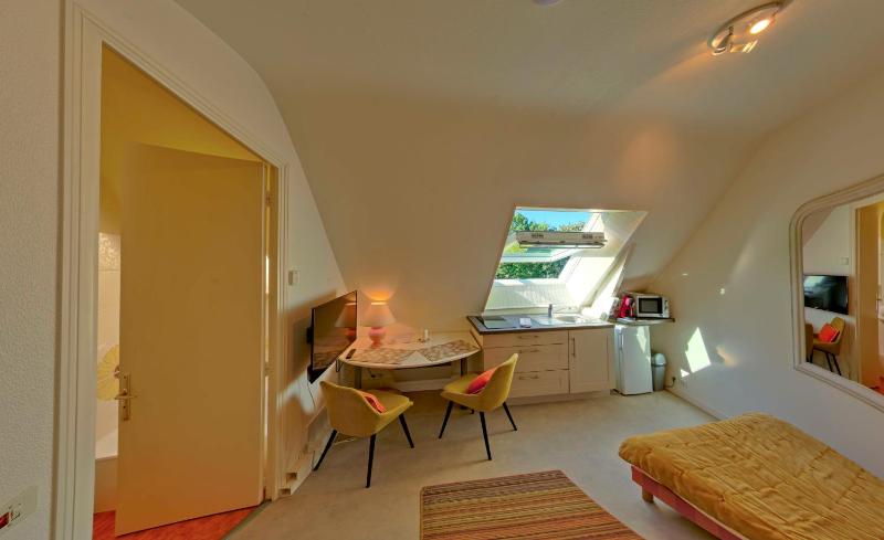 Standard Studio image 2