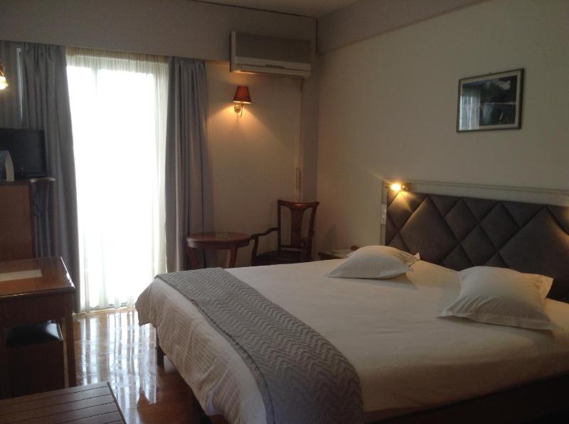 Double Room image 1