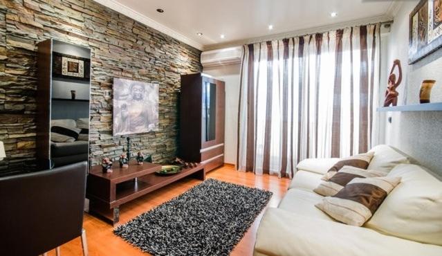 Aquarium House - image 10