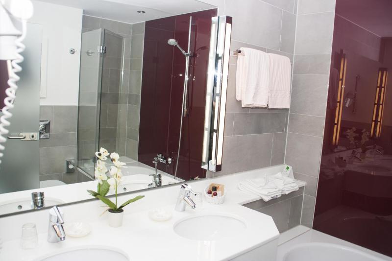 Superior Double Room image 1