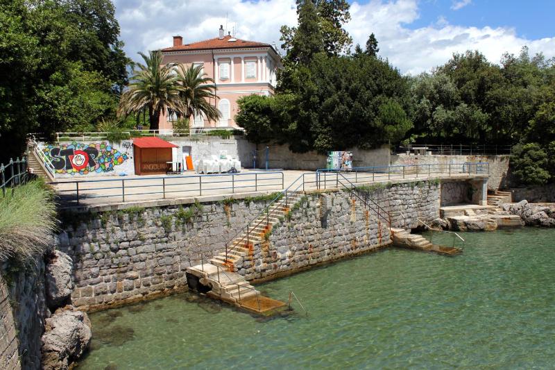 Apartments with WiFi Opatija - 12426 - image 7