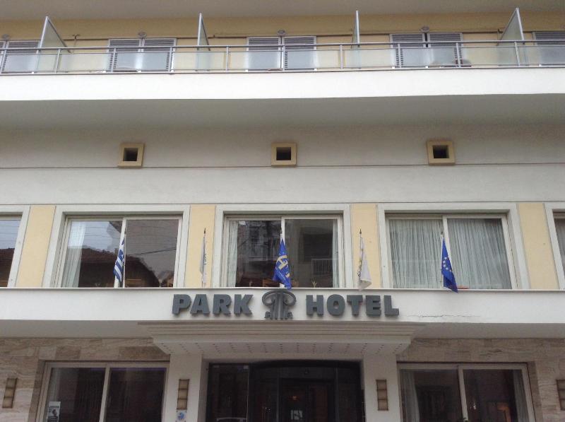 Park Hotel - image 1