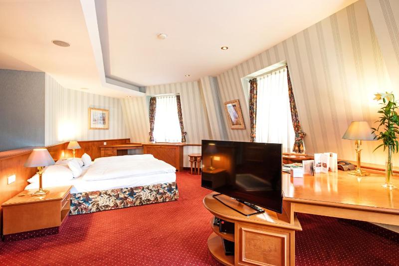 Junior Suite image 4