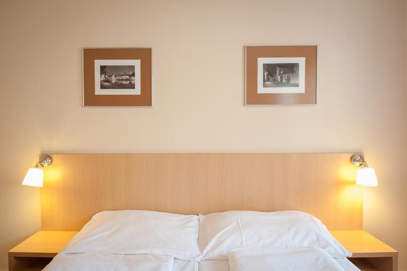 Superior King Room image 1
