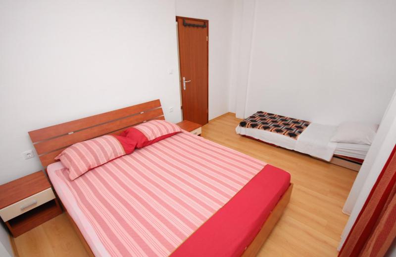 Apartments with parking space Murter - 5089 - image 16