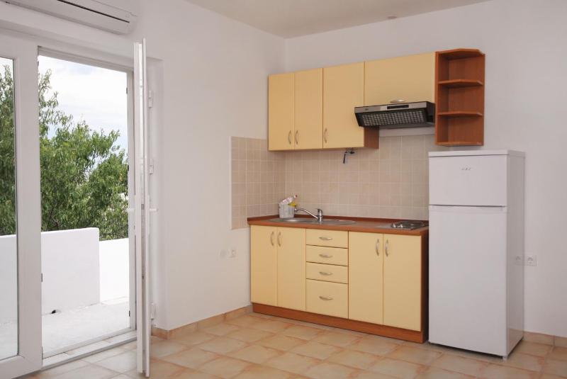 Apartments with parking space Murter - 5089 - image 20