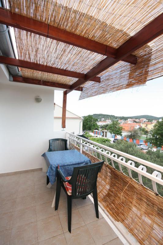 One-Bedroom Apartment with Terrace image 4