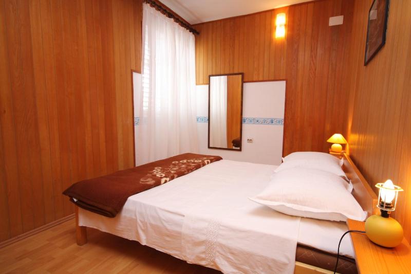 Two-Bedroom Apartment with Terrace and Sea View image 1