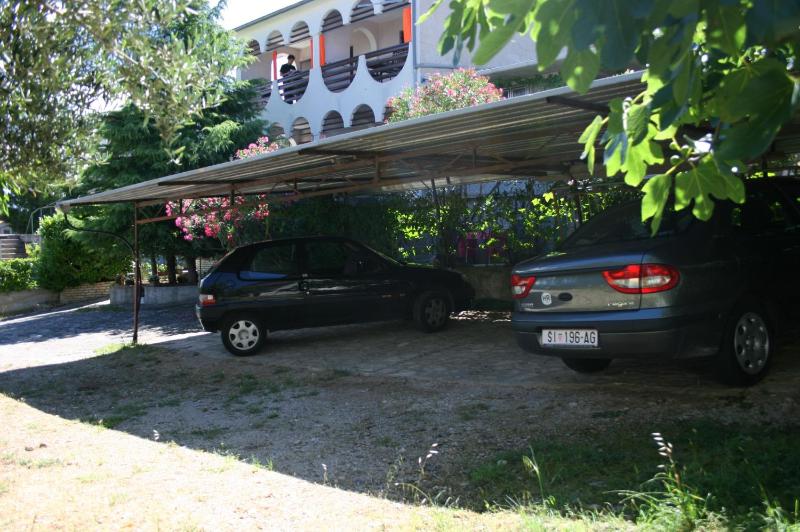 Apartments with a parking space Murter - 5102 - image 7