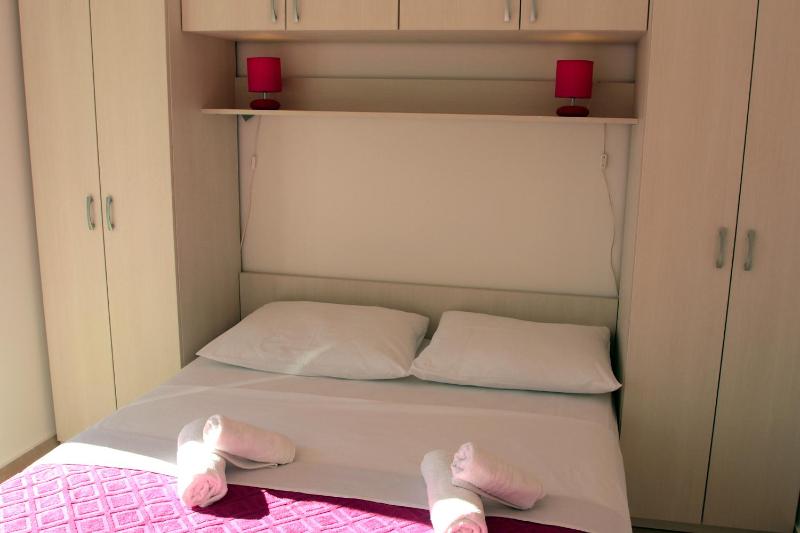 Apartment with Sea View image 3